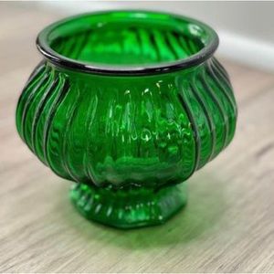 EO Brody Emerald Green Vintage Glass Vase, vintage green glass, vintage glass